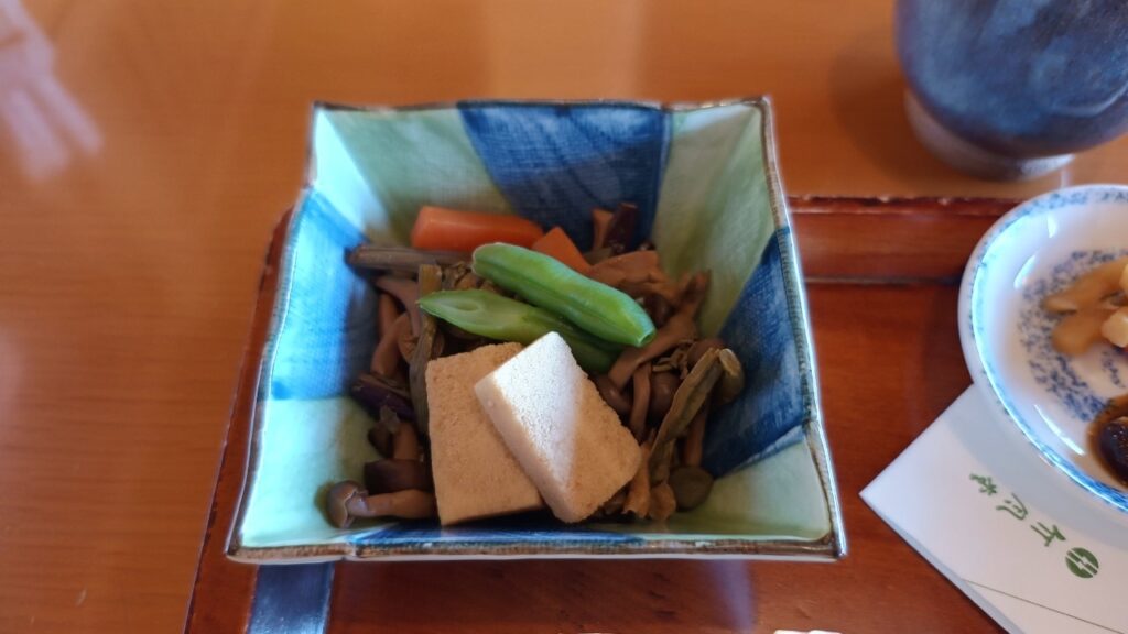 山菜の煮物